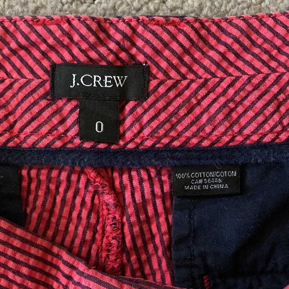 J. Crew pink & navy seersucker shorts, size 0. - Picture 2 of 3